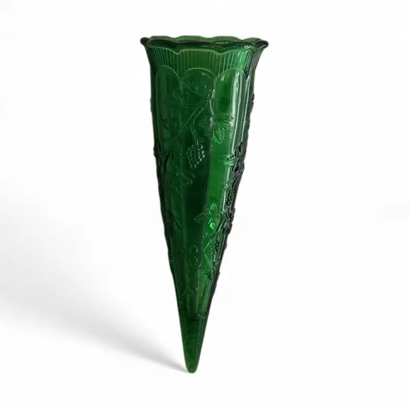 Vintage Emerald Green Glass Wall Pocket Vase - Picture 2 of 4